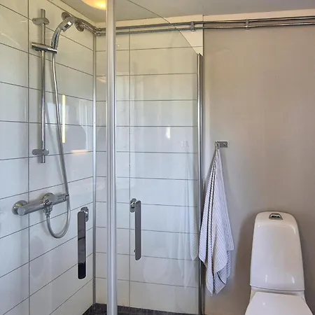 4 Bedroom Awesome In Fusa Husa